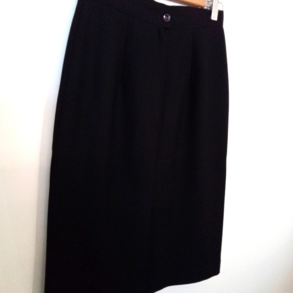 Vintage Courageous Wool Crepe Pencil Skirt - Picture 4 of 11